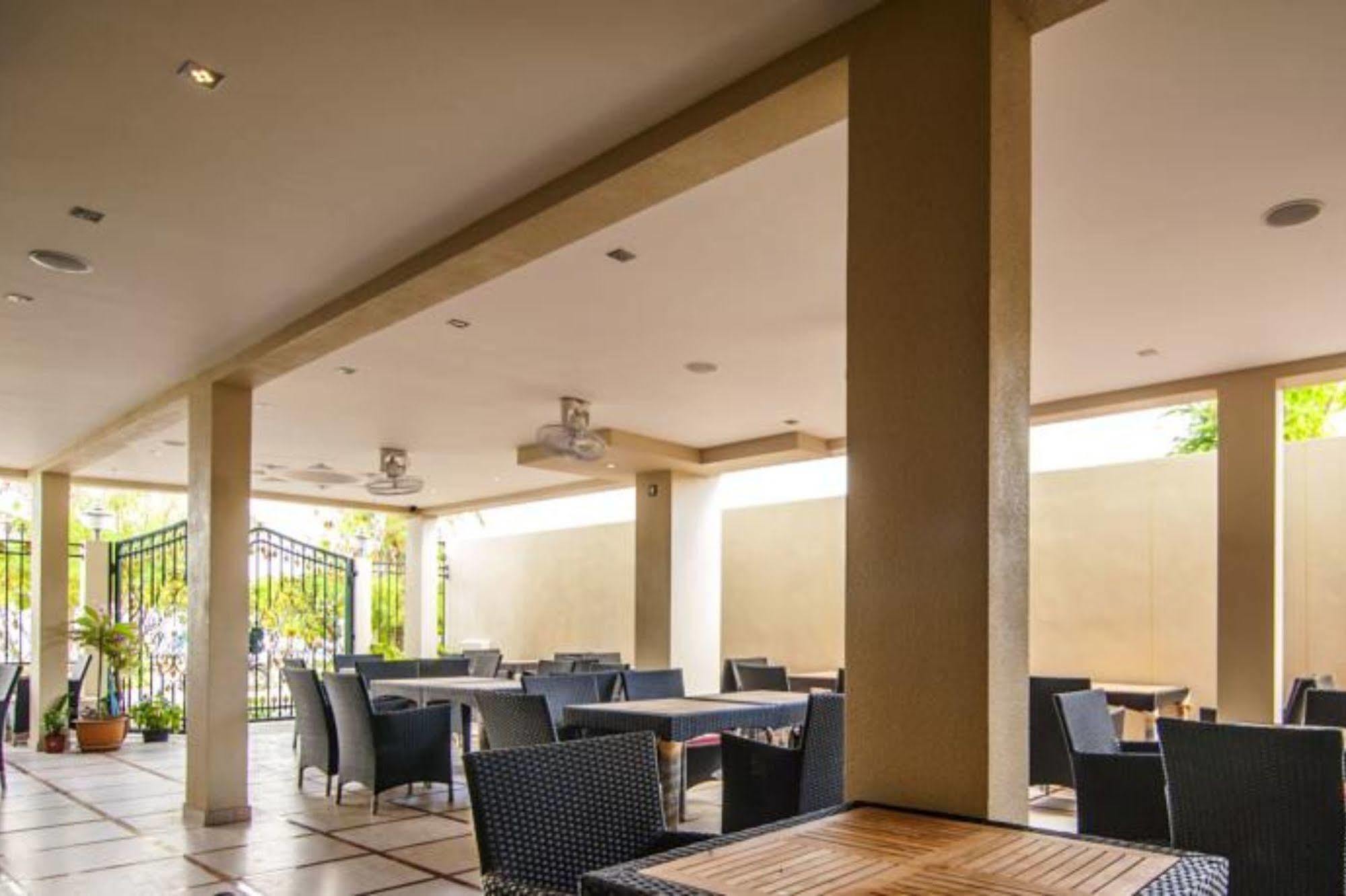 Fern Boquete Inn Hulhumalé Exterior foto